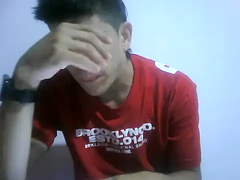 LarryCapija online show from 11/20/25, 02:45