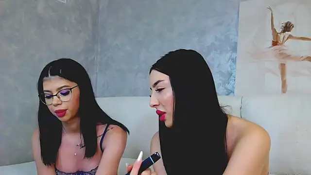 Sierra Halle online show from 11/17/25, 08:46