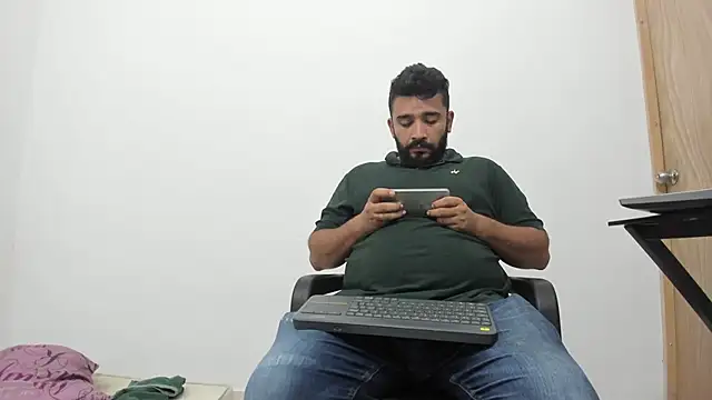 isearchcompany online show from 11/13/25, 09:19