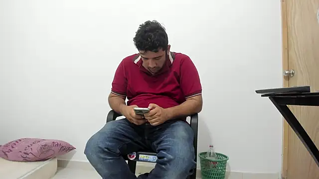 isearchcompany online show from 12/04/25, 12:37