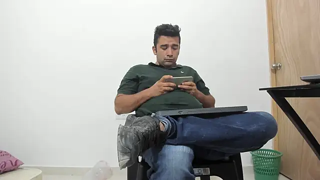 isearchcompany online show from 11/29/25, 01:17