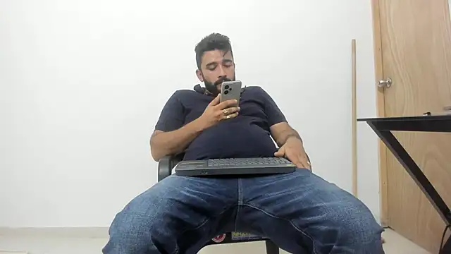 isearchcompany online show from 11/17/25, 08:57