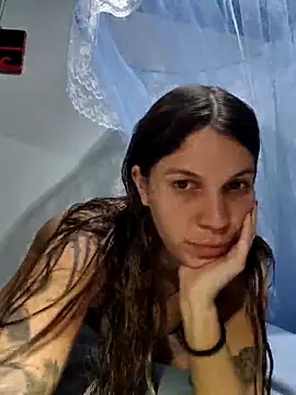 Snapshot of frenchxena98 chatting on 12/05/24, 10:17 frenchxena98 online show from 12/05/24, 10:17