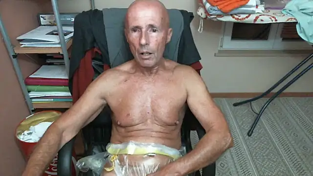 olibrius71 online show from 10/19/25, 09:39