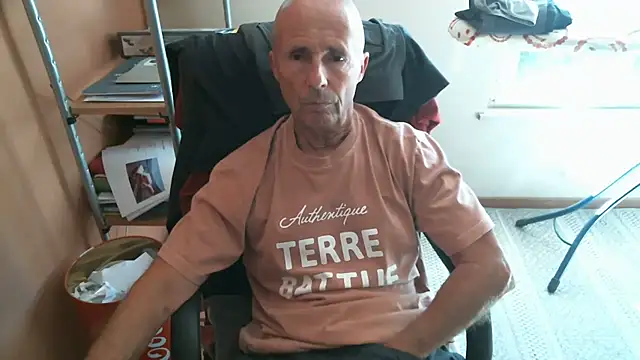 olibrius71 online show from 10/07/25, 11:44