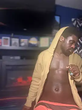 Snapshot of versetopcouple chatting on 01/15/26, 01:25 versetopcouple online show from 01/15/26, 01:25