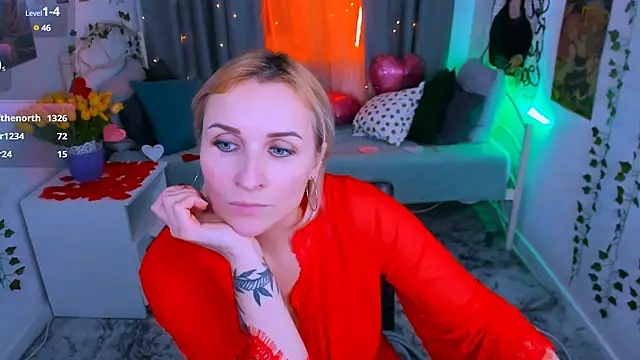 Snapshot of Karinella_x chatting on 02/15/25, 12:37 Karinella x online show from 02/15/25, 12:37