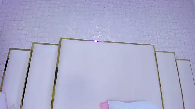 Snapshot of paola_rodriguez chatting on 10/13/25, 11:34 paola rodriguez online show from 10/13/25, 11:34