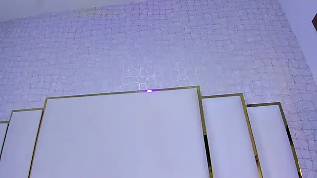 Snapshot of paola_rodriguez chatting on 10/10/25, 11:33 paola rodriguez online show from 10/10/25, 11:33