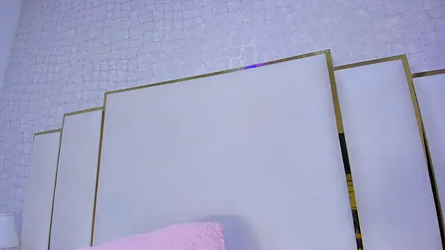 Snapshot of paola_rodriguez chatting on 11/30/25, 11:55 paola rodriguez online show from 11/30/25, 11:55