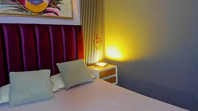 LauraAristizabal online show from 03/28/26, 12:39