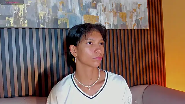 LauraAristizabal online show from 02/12/26, 10:59