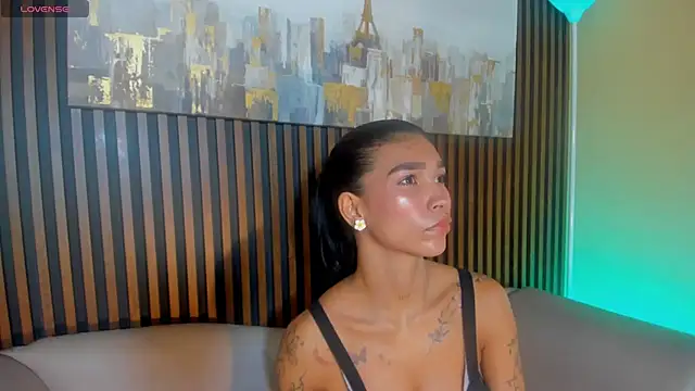 LauraAristizabal online show from 03/24/26, 12:38