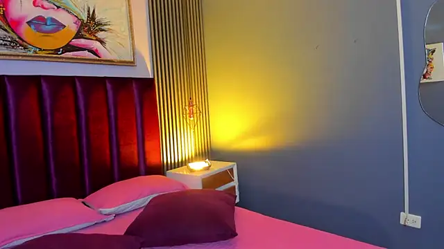 LauraAristizabal online show from 03/06/26, 12:44