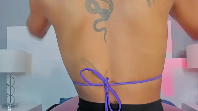 LauraAristizabal online show from 03/19/25, 01:29