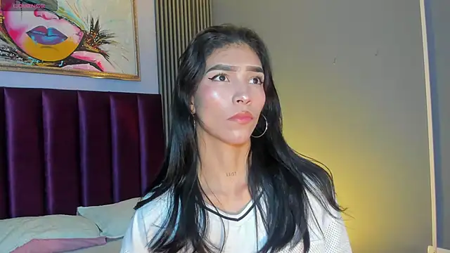 LauraAristizabal online show from 05/30/26, 12:00
