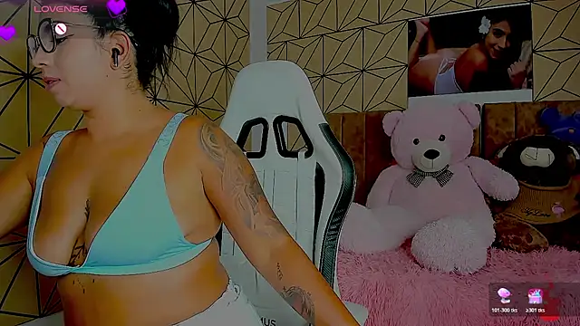 vane lopez  online show from 04/16/26, 09:39