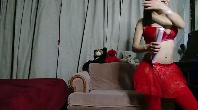 Snapshot of MINI_Petite chatting on 02/20/25, 04:50 MINI Petite online show from 02/20/25, 04:50