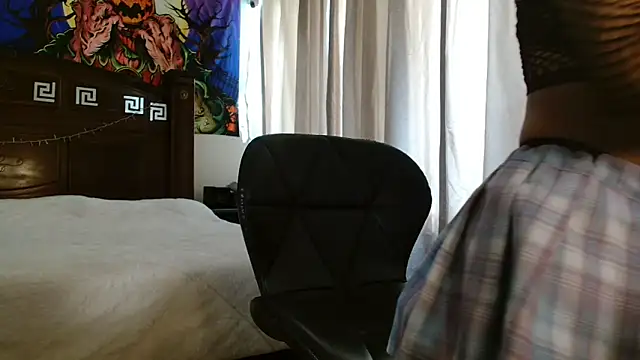 Snapshot of MINI_Petite chatting on 03/12/26, 05:50 MINI Petite online show from 03/12/26, 05:50