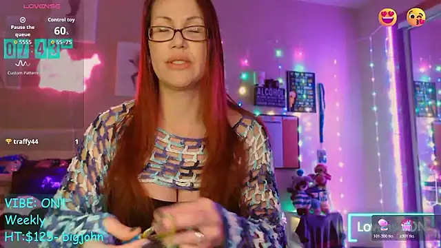 EmmaIsHere online show from 12/20/25, 02:42