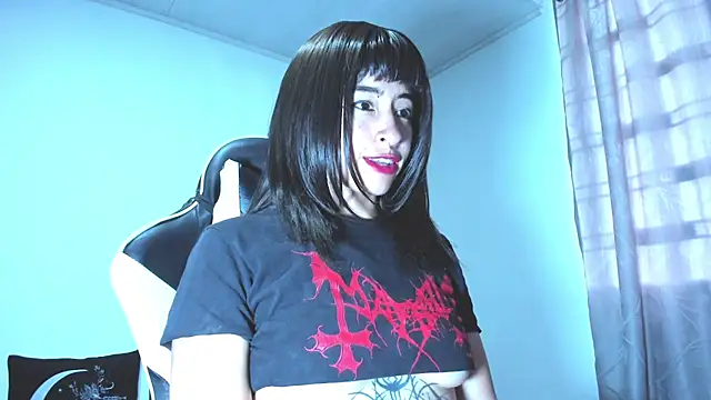 yunkodolly666 online show from 02/18/26, 09:33