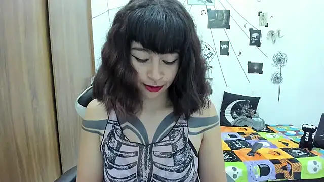 yunkodolly666 online show from 03/05/25, 12:05