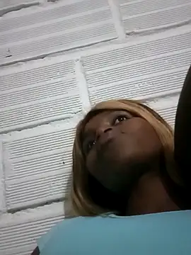 sexyjustin202 online show from 03/06/25, 04:52