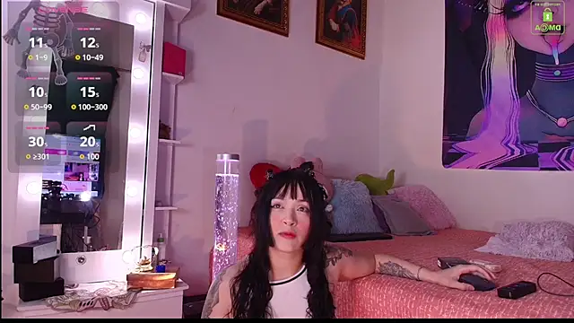 miaa-lee online show from 03/19/26, 03:39