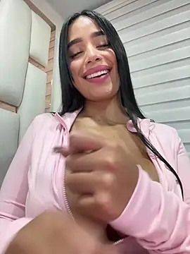 perla kem  online show from 06/14/26, 02:35