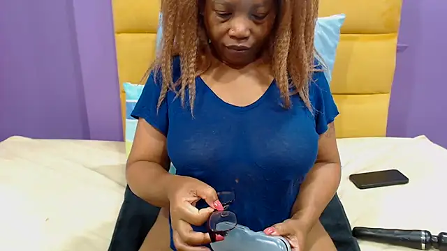 PeachAss4UU online show from 11/27/25, 05:19