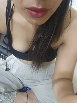 Snapshot of CuteSarikaLIVE chatting on 07/13/26, 03:50 CuteSarikaLIVE online show from 07/13/26, 03:50