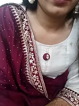 CuteSarikaLIVE online show from 10/19/25, 07:44