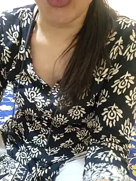 CuteSarikaLIVE online show from 05/28/26, 04:09