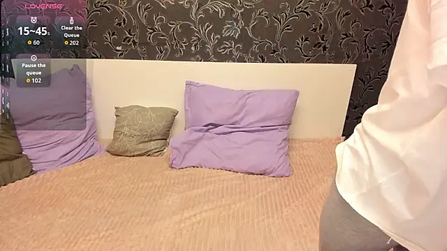 MelaniGrand online show from 02/07/26, 09:17