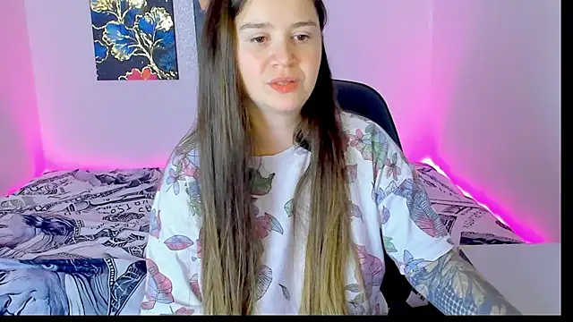 Snapshot of AmellyMilly chatting on 11/03/25, 11:19 AmellyMilly online show from 11/03/25, 11:19