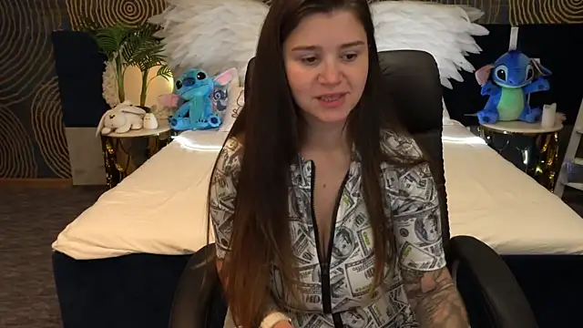 Snapshot of AmellyMilly chatting on 10/19/25, 05:32 AmellyMilly online show from 10/19/25, 05:32