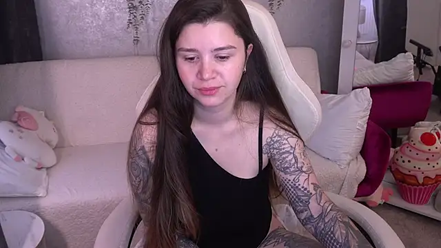 Snapshot of AmellyMilly chatting on 10/22/25, 05:40 AmellyMilly online show from 10/22/25, 05:40