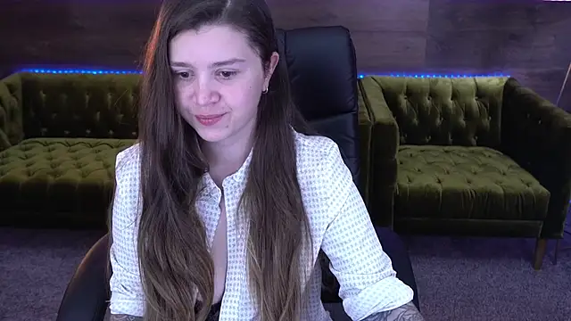 Snapshot of AmellyMilly chatting on 09/14/25, 01:33 AmellyMilly online show from 09/14/25, 01:33