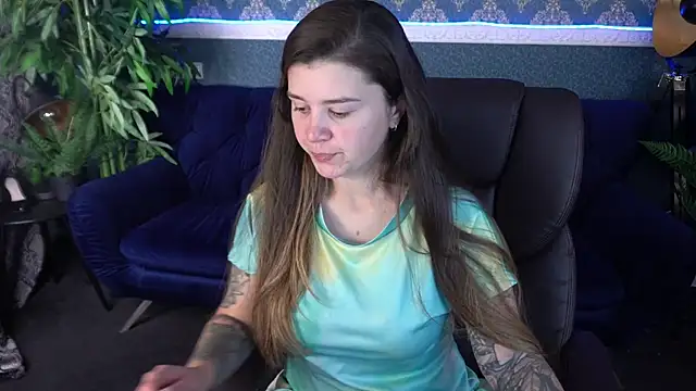 Snapshot of AmellyMilly chatting on 10/14/25, 12:50 AmellyMilly online show from 10/14/25, 12:50