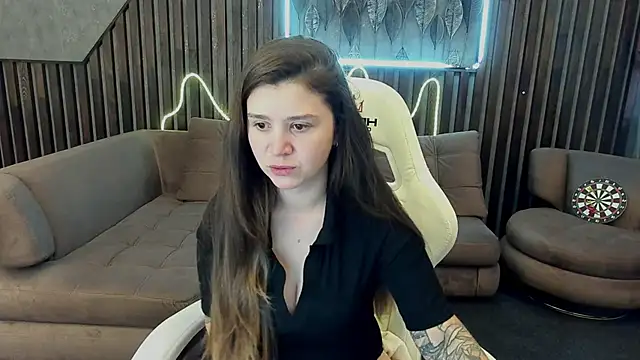 Snapshot of AmellyMilly chatting on 09/20/25, 12:43 AmellyMilly online show from 09/20/25, 12:43