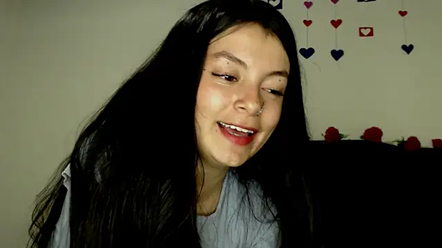 Snapshot of Meghan320 chatting on 02/22/25, 03:56 Meghan320 online show from 02/22/25, 03:56