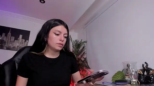 Meghan320 online show from 04/16/26, 09:39