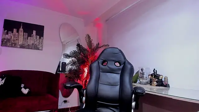 Meghan320 online show from 03/25/26, 11:31