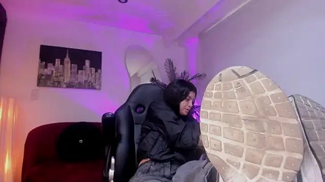 Meghan320 online show from 02/16/26, 07:01