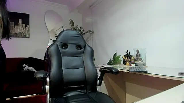 Meghan320 online show from 02/11/26, 11:32