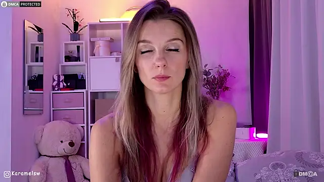 Karamelsw  online show from 10/12/25, 09:16