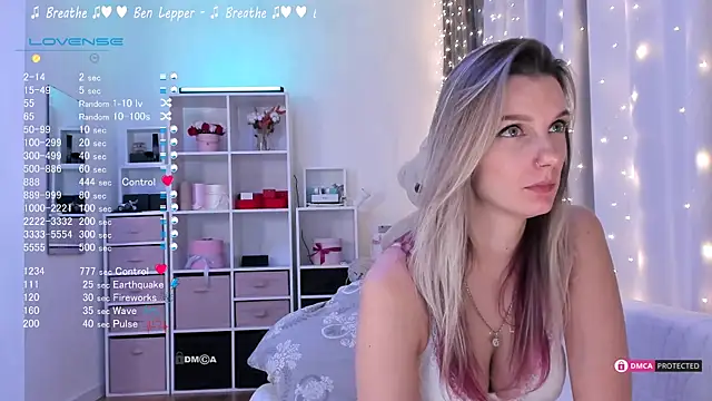 Karamelsw  online show from 03/11/25, 11:04