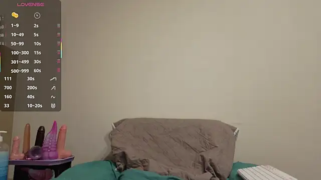 Snapshot of MaryHillx chatting on 11/11/25, 05:41 MaryHillx online show from 11/11/25, 05:41