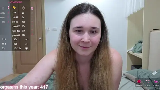 Snapshot of MaryHillx chatting on 06/02/26, 11:43 MaryHillx online show from 06/02/26, 11:43