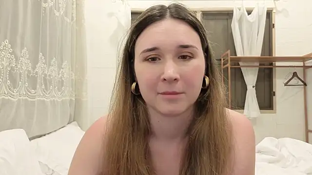 MaryHillx online show from 04/11/26, 07:39